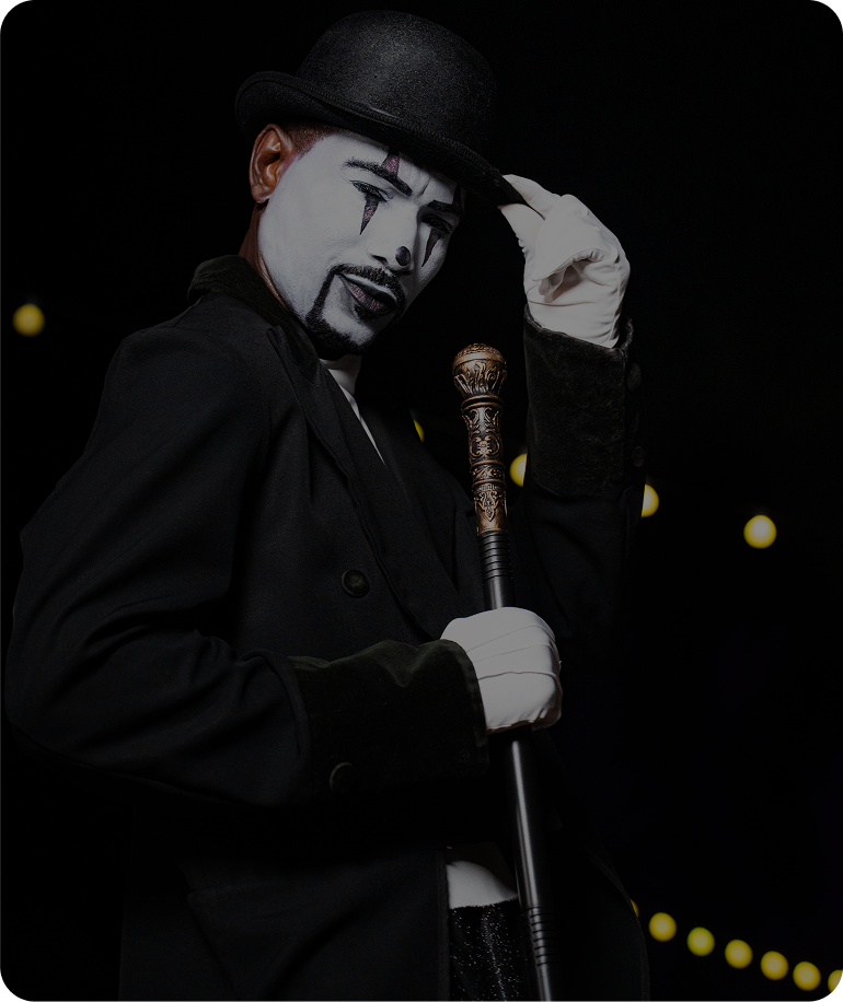 PRIVATE VIP CABANA & TABLES